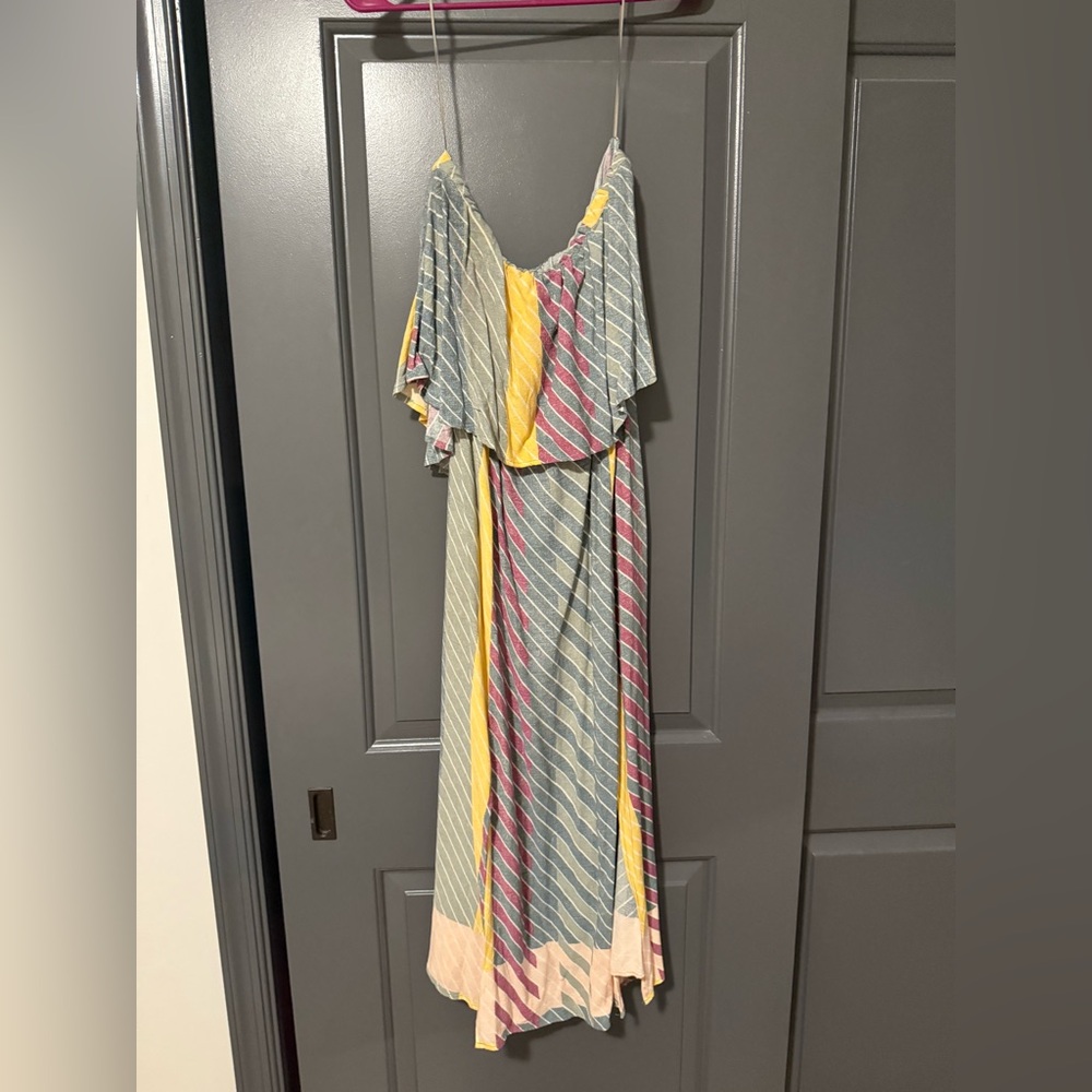 O'Neill Gray and Yellow Asymmetrical Sundress